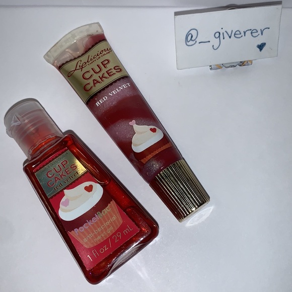 Red Velvet Liplicious CUPCAKES π§ π° Set Sealed Lipgloss - Picture 2 of 9